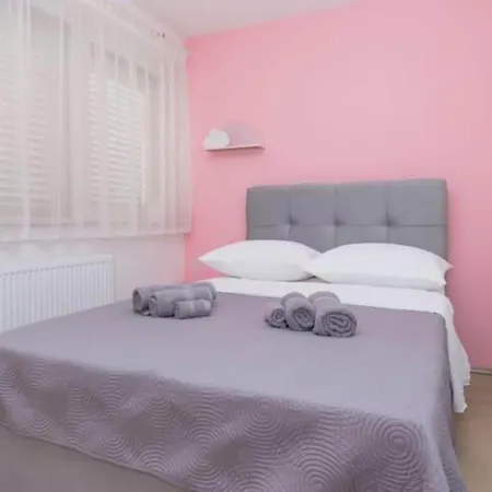 Countryside Tajo - Four Bedroom With Swimming Pool