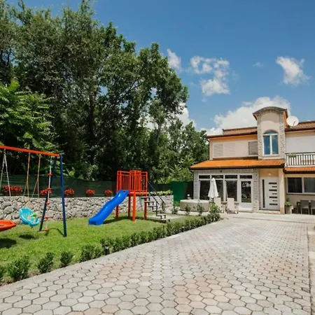 Countryside Tajo - Four Bedroom With Swimming Pool *